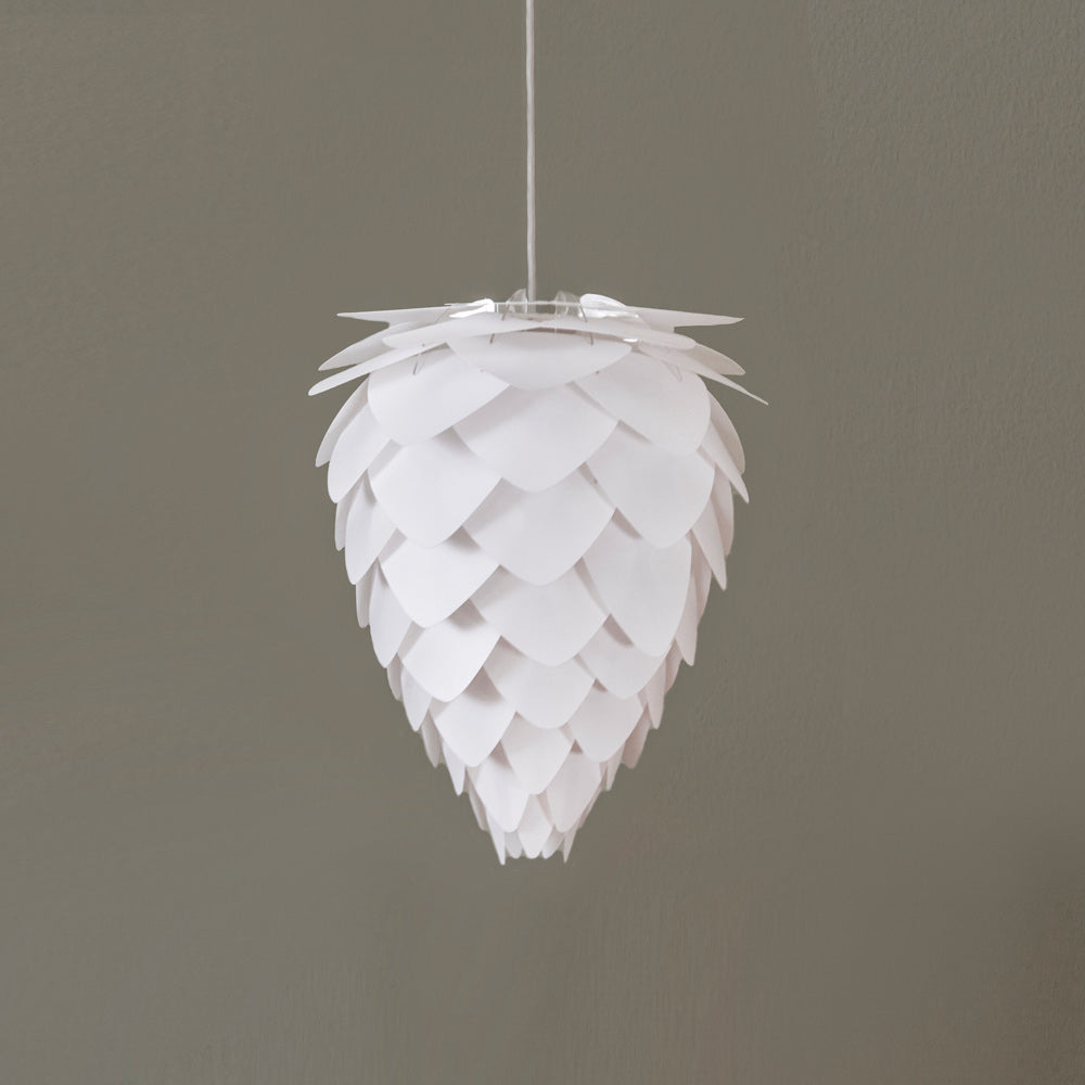 Conia Pendant Light in Detail.