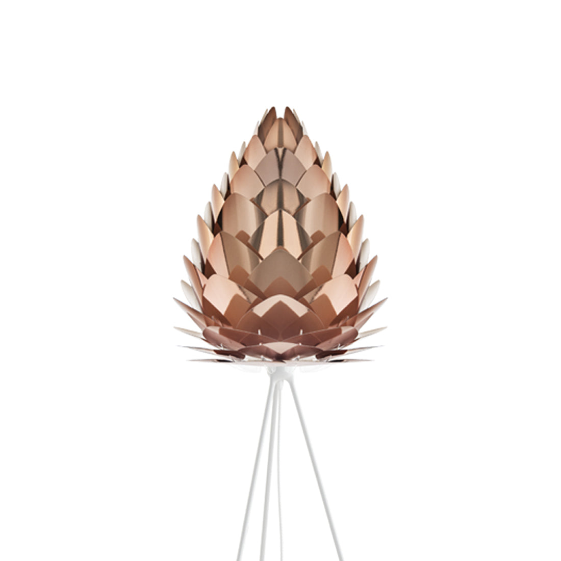 Conia Tripod Floor Lamp in Detail.