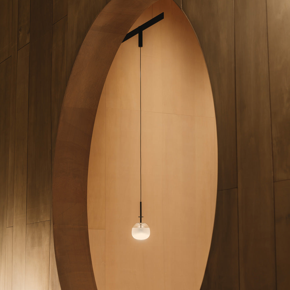 Bind LED Single Tempo Track Pendant Light in Detail.