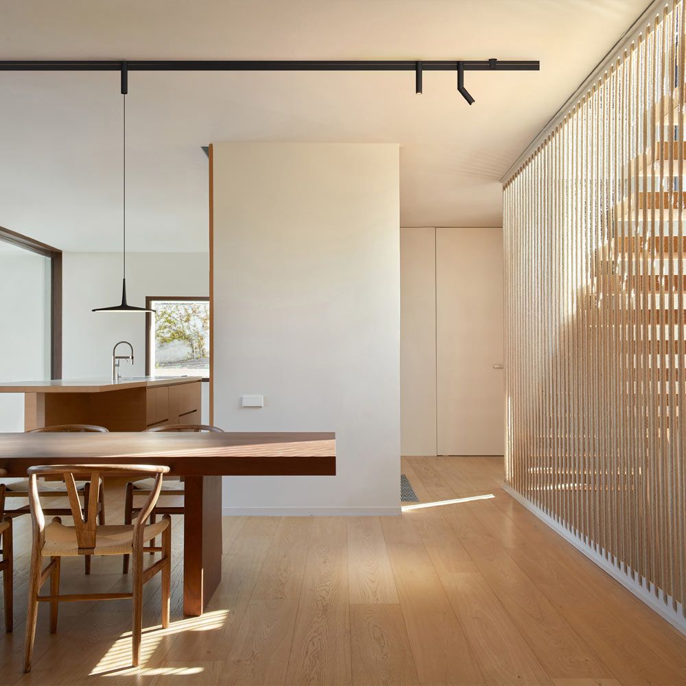 Bind LED Track Head in dining room.