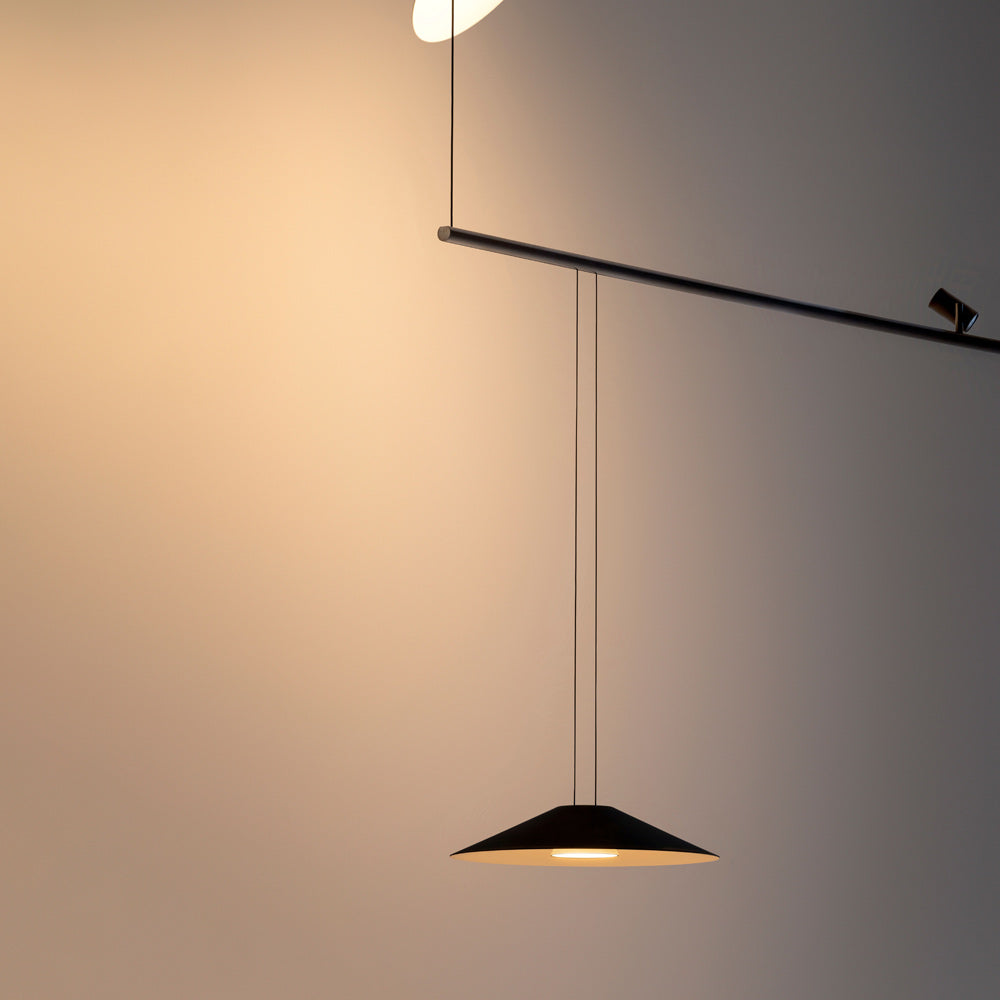 Circus LED Uplight Spot Track Light in Detail.