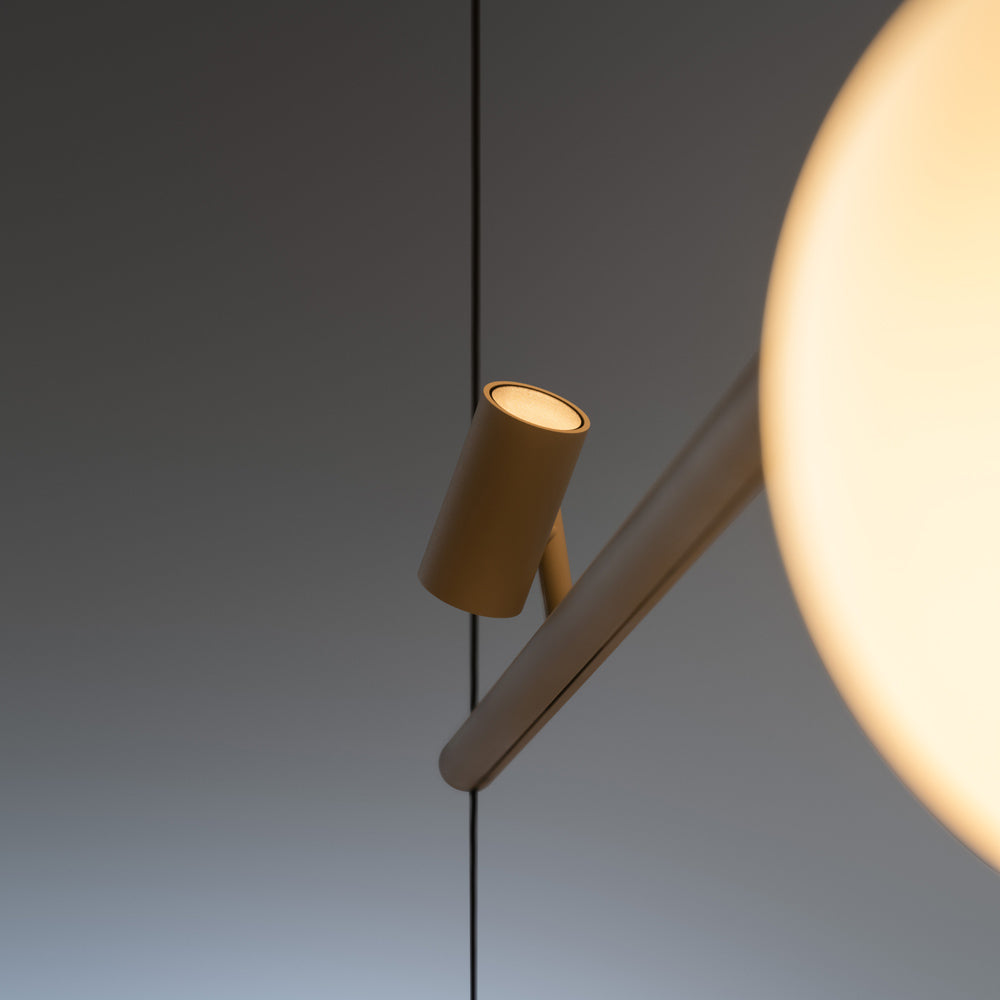 Circus LED Uplight Spot Track Light in Detail.
