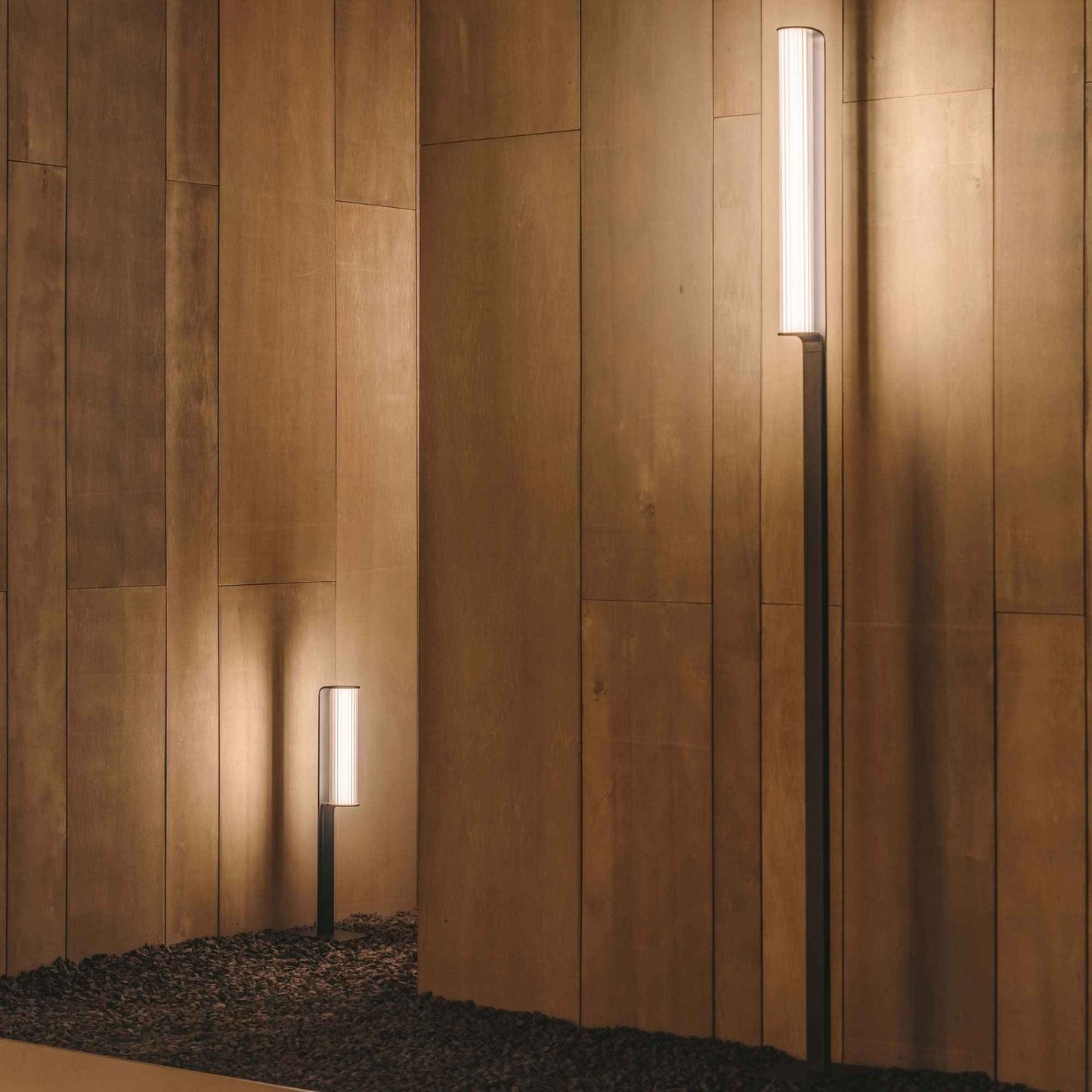 Class Outdoor LED Floor Lamp in Detail.