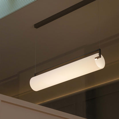 Kontorno LED Linear Pendant Light in Detail.