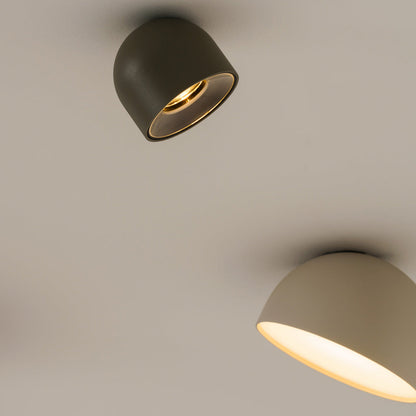 Plusminus Solo LED Ceiling / Wall Light in Detail.