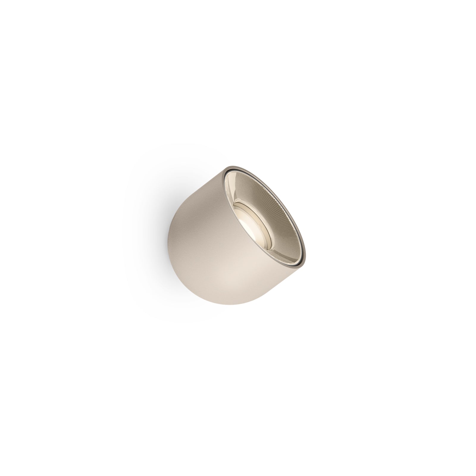 Plusminus Solo LED Ceiling / Wall Light in Detail.