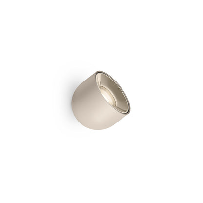 Plusminus Solo LED Ceiling / Wall Light in Detail.