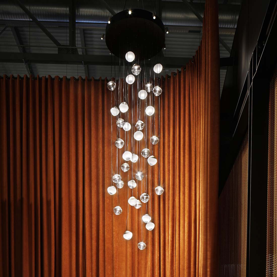 Pure LED Pendant Light in Detail.