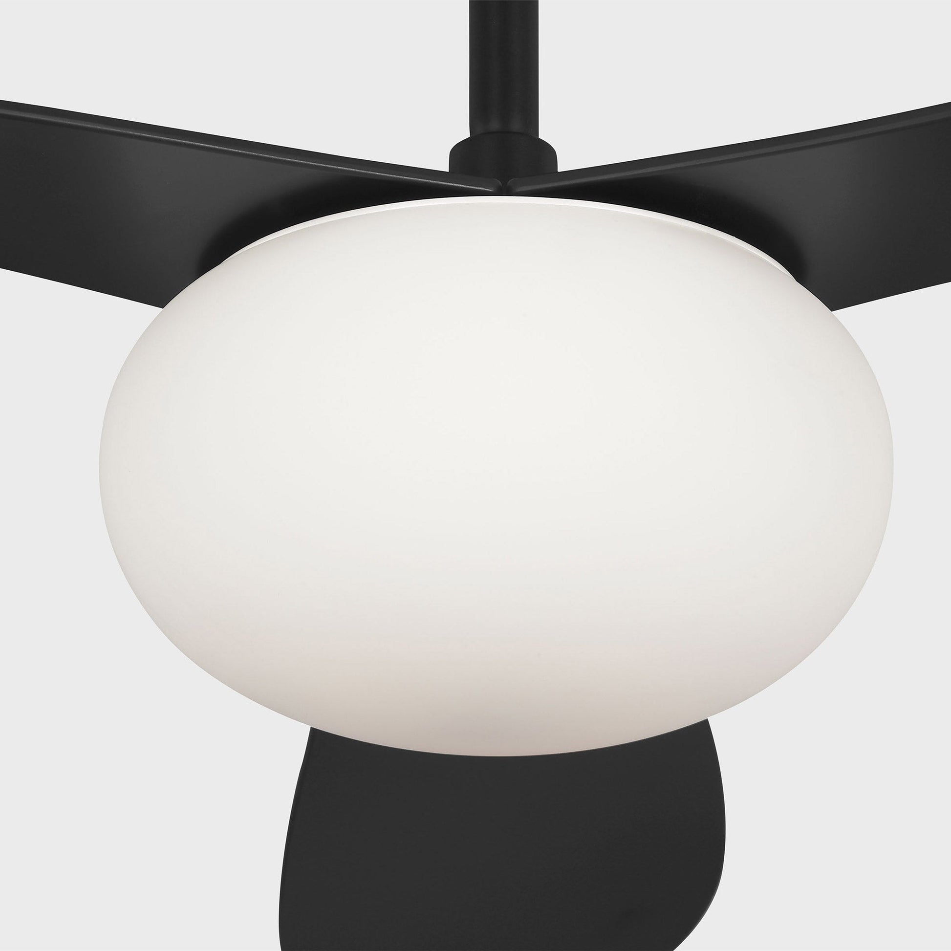 Drape Smart Outdoor LED Ceiling Fan in Detail.