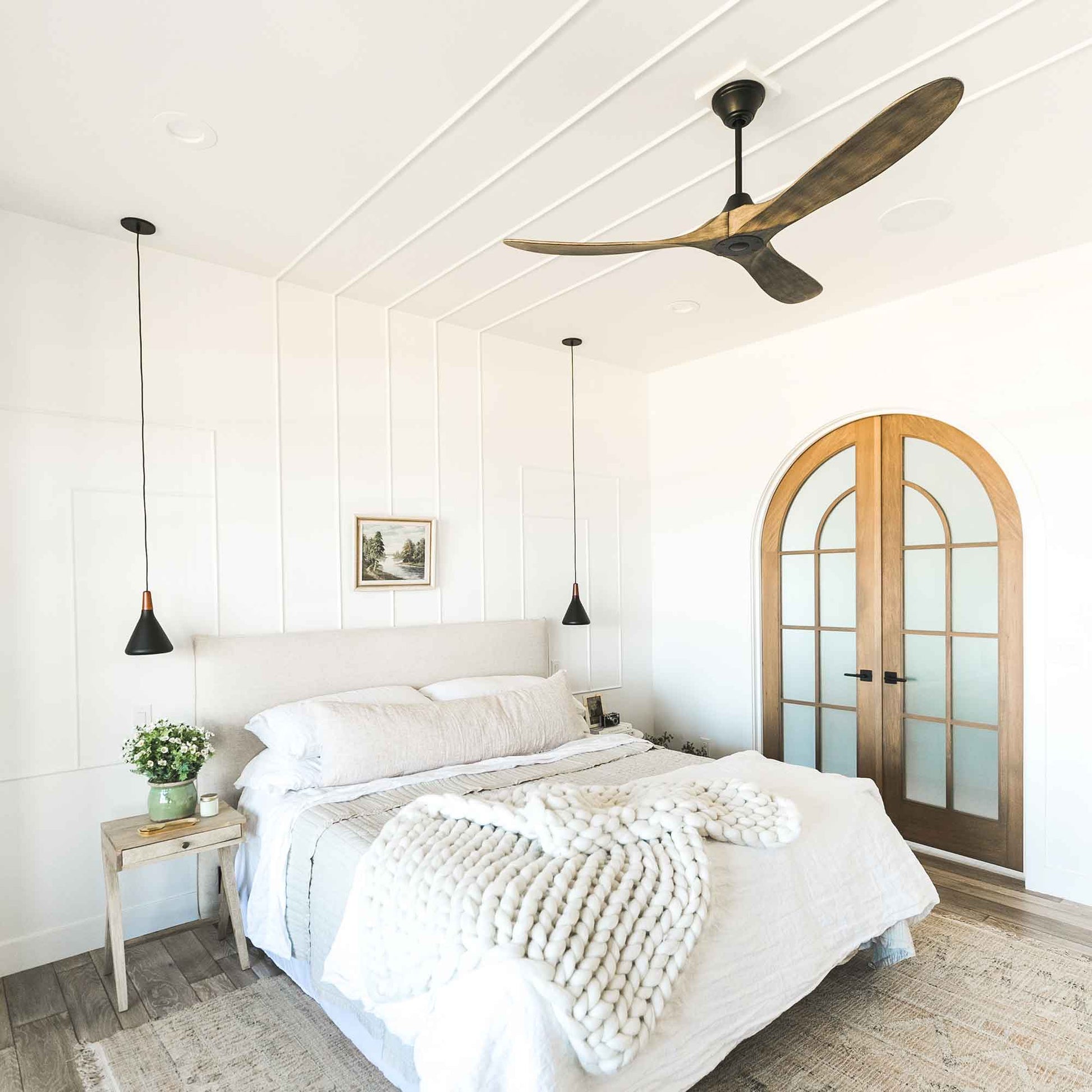 Maverick II Ceiling Fan in bedroom.