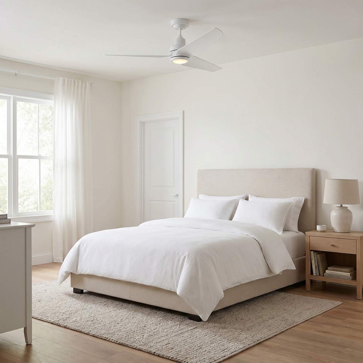 Ruhlmann Smart Indoor / Outdoor Ceiling Fan in bedroom.