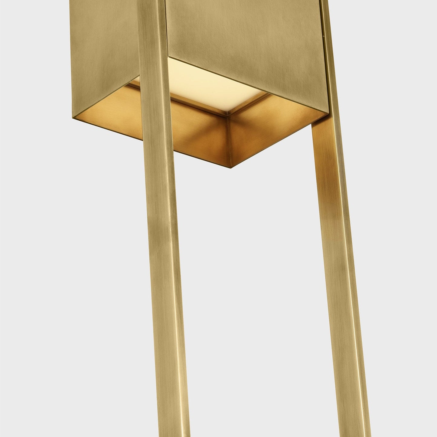 Alude Outdoor LED Wall Light in Detail.