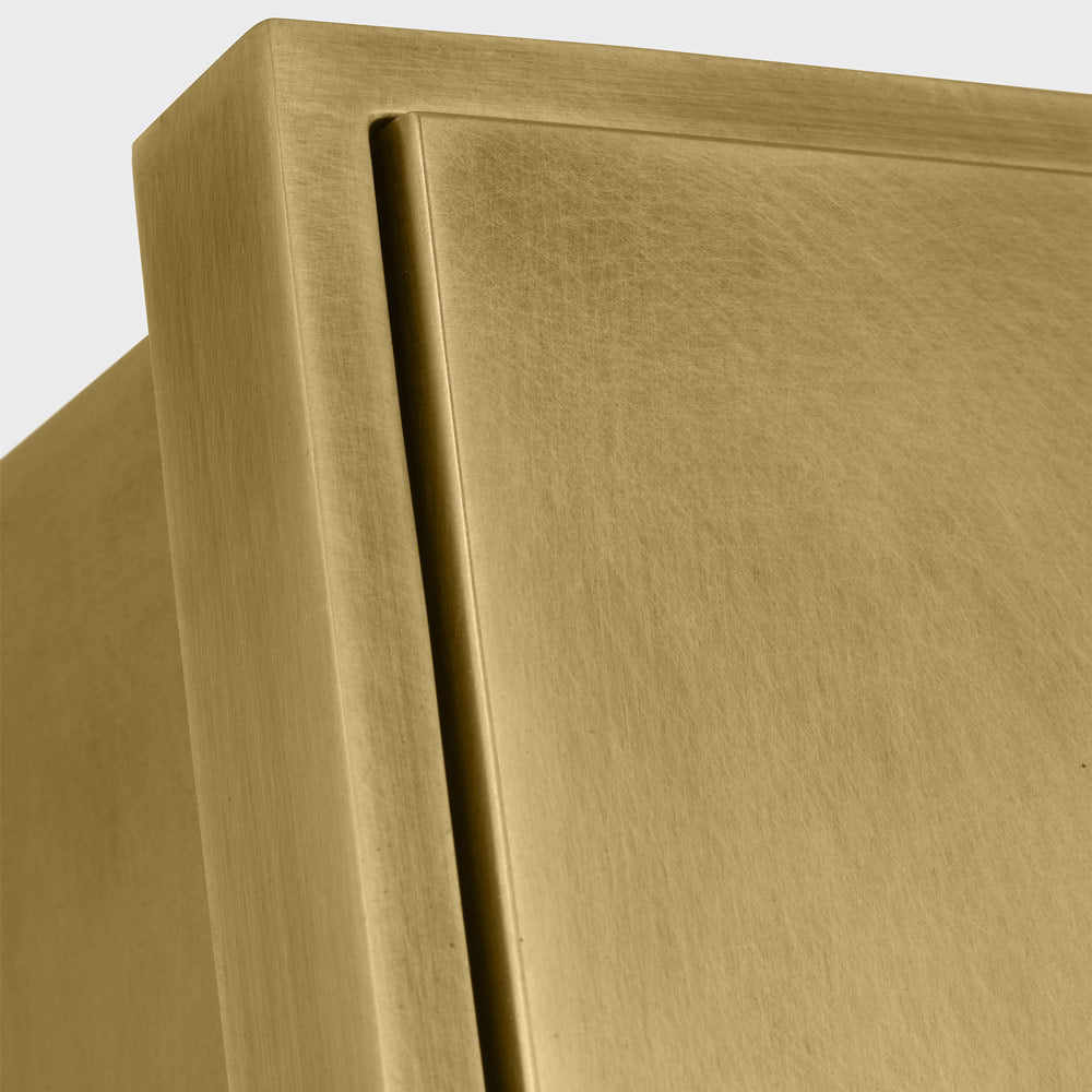 Alude Outdoor LED Wall Light in Detail.