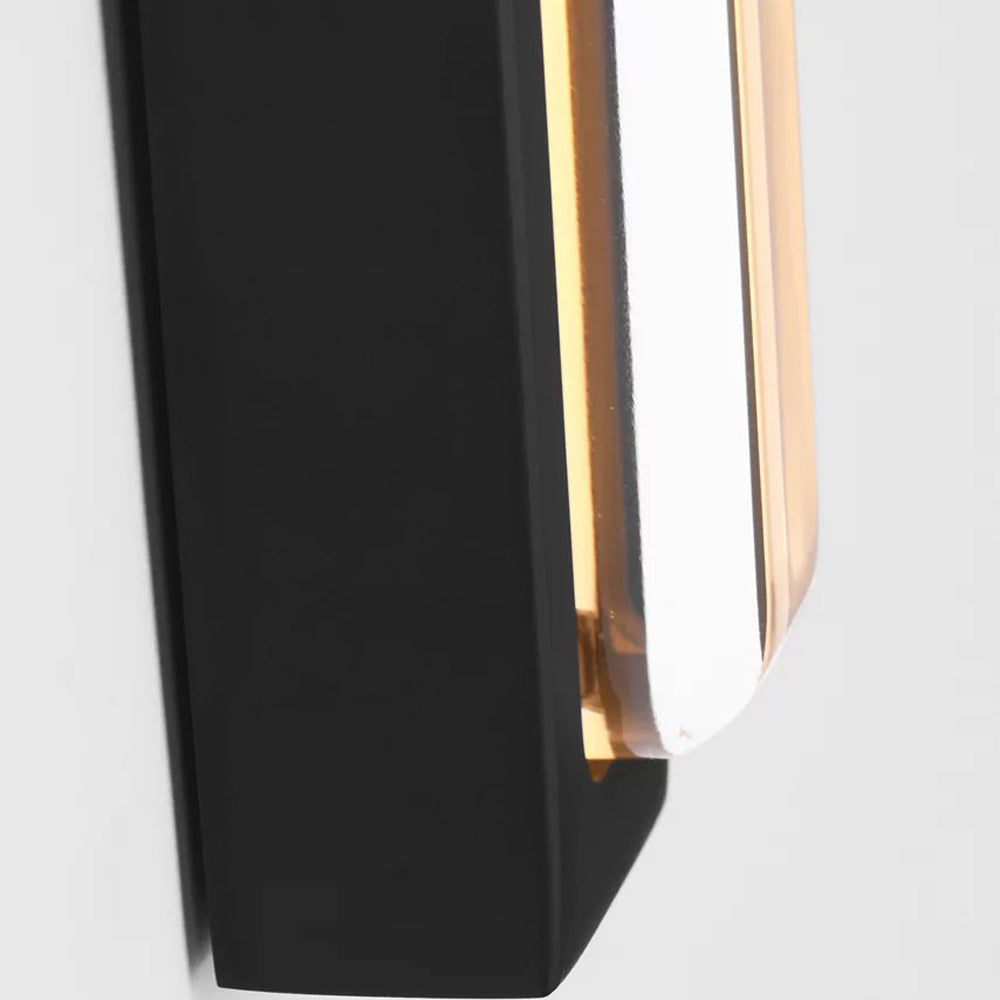 Bloccare LED Bath Vanity Light in Detail.