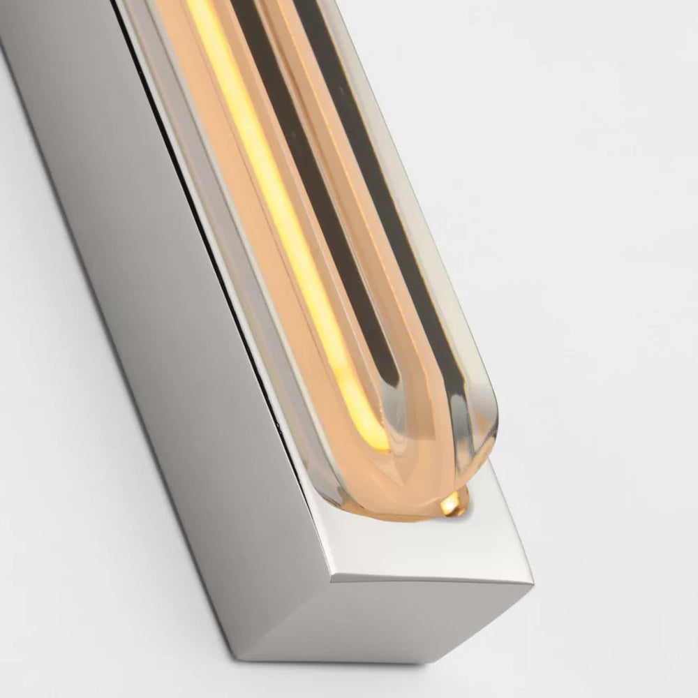 Bloccare LED Bath Vanity Light in Detail.