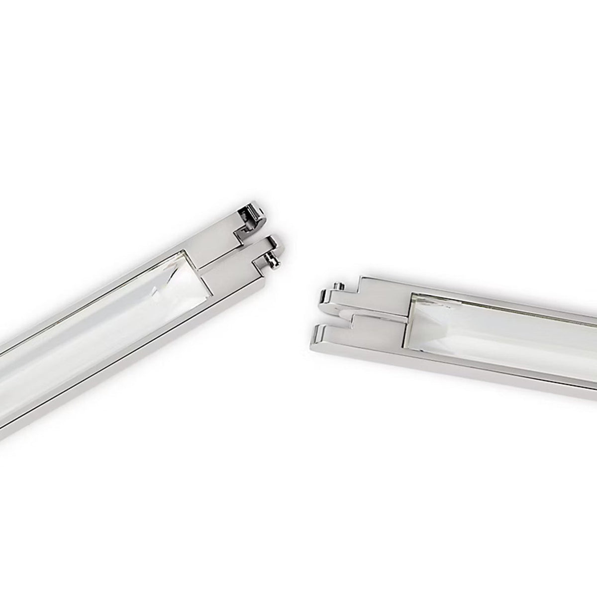 Catena Link LED Chandelier in Detail.