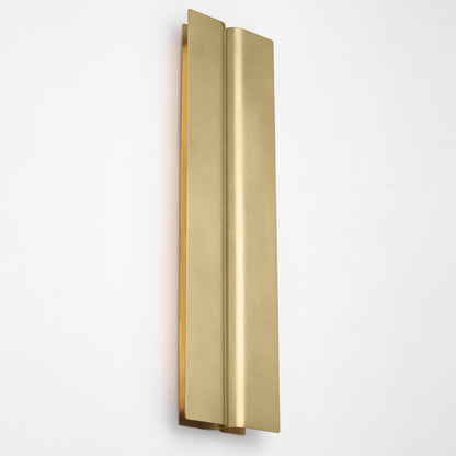 Cloak LED Bath Vanity Light in Detail.