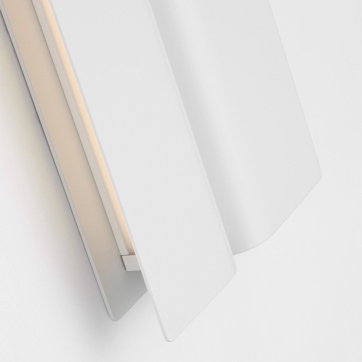 Cloak LED Bath Vanity Light in Detail.