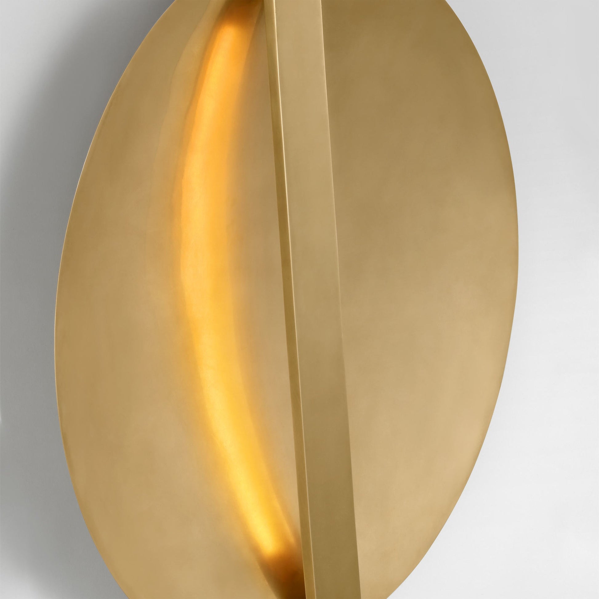 Cymbal LED Wall Light in Detail.