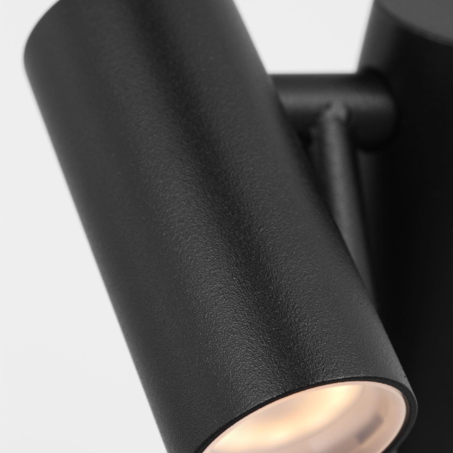 Doppia LED Table Lamp in Detail.