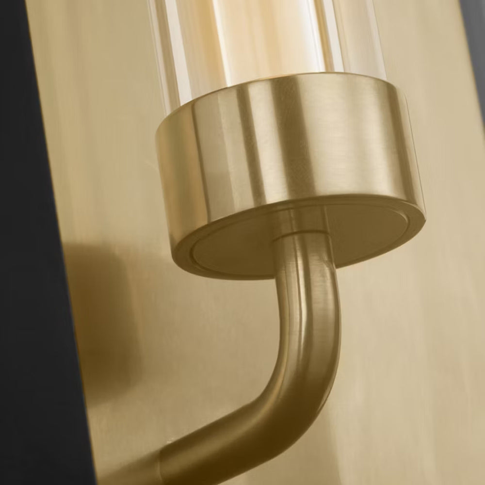Enferme Outdoor LED Wall Light in Detail.