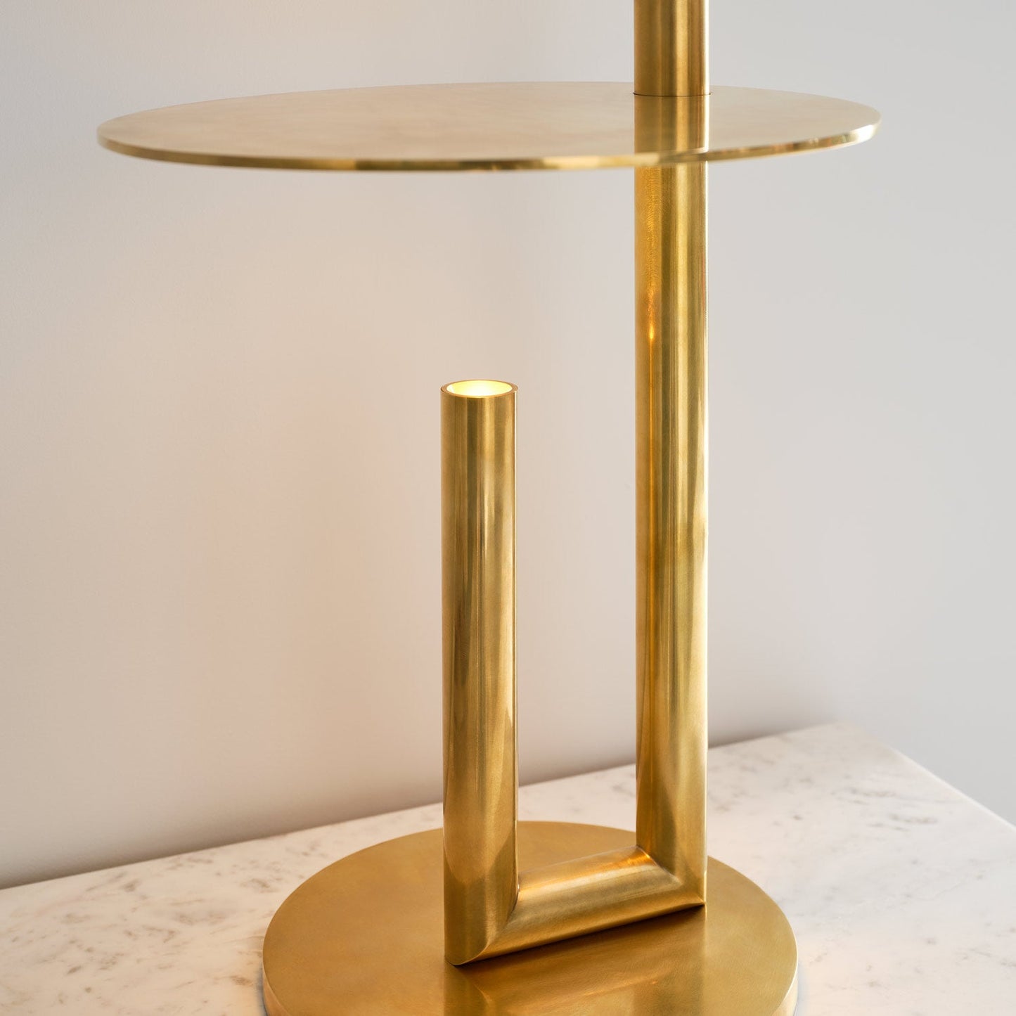 Fielle LED Table Lamp in Detail.