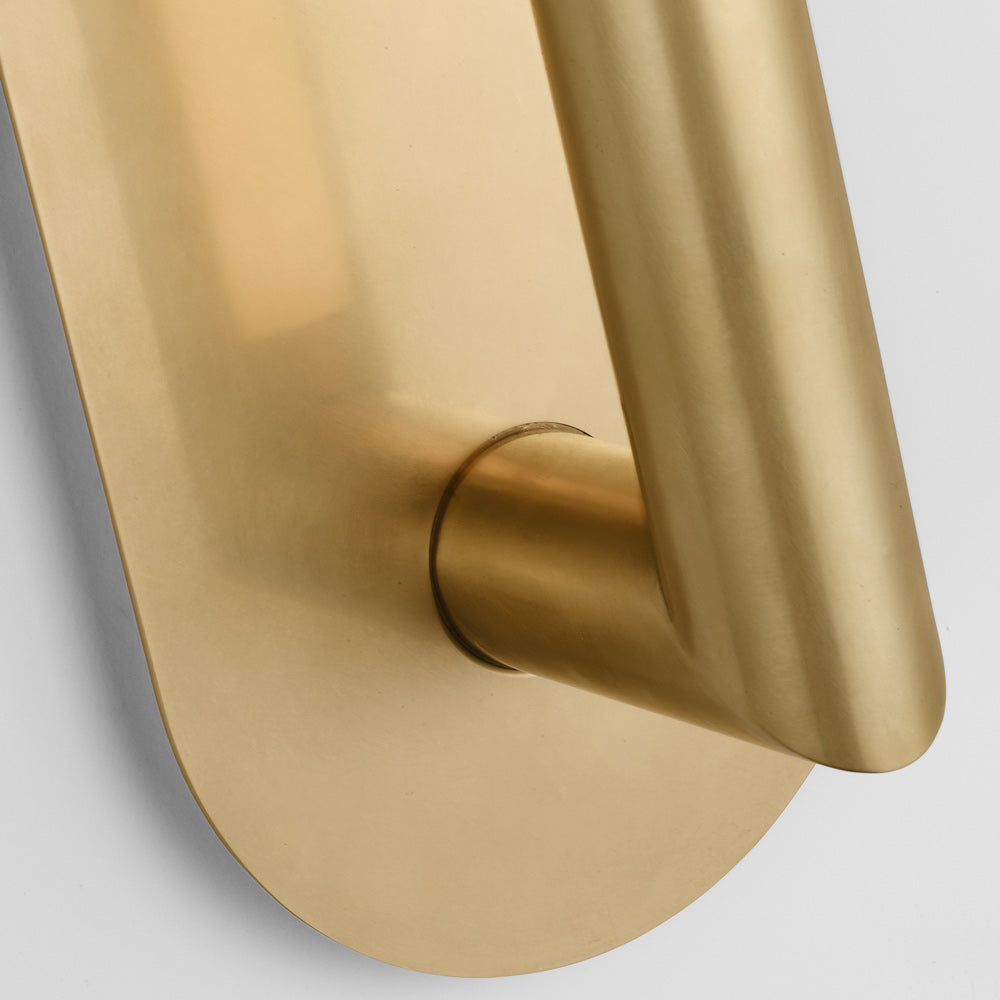 Fielle LED Wall Light in Detail.