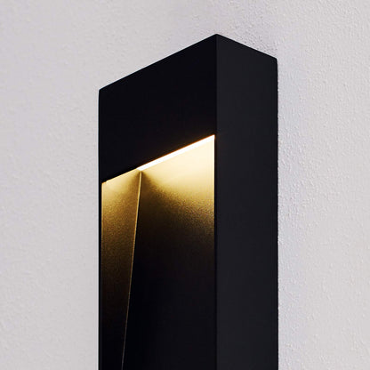 Inga Outdoor LED Wall Light in Detail.