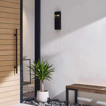 Inga Outdoor LED Wall Light in Outside Area.