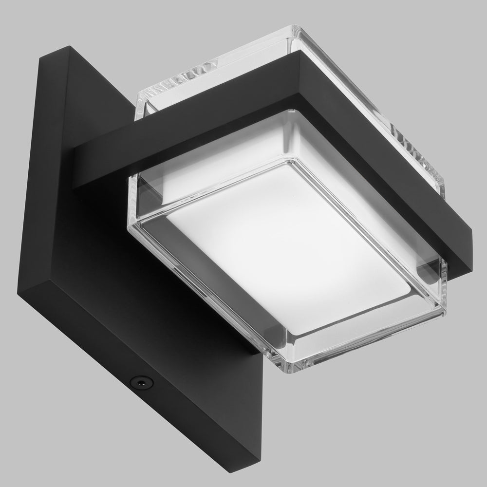 Kamden 1-Light LED Bath Wall Light in Detail.