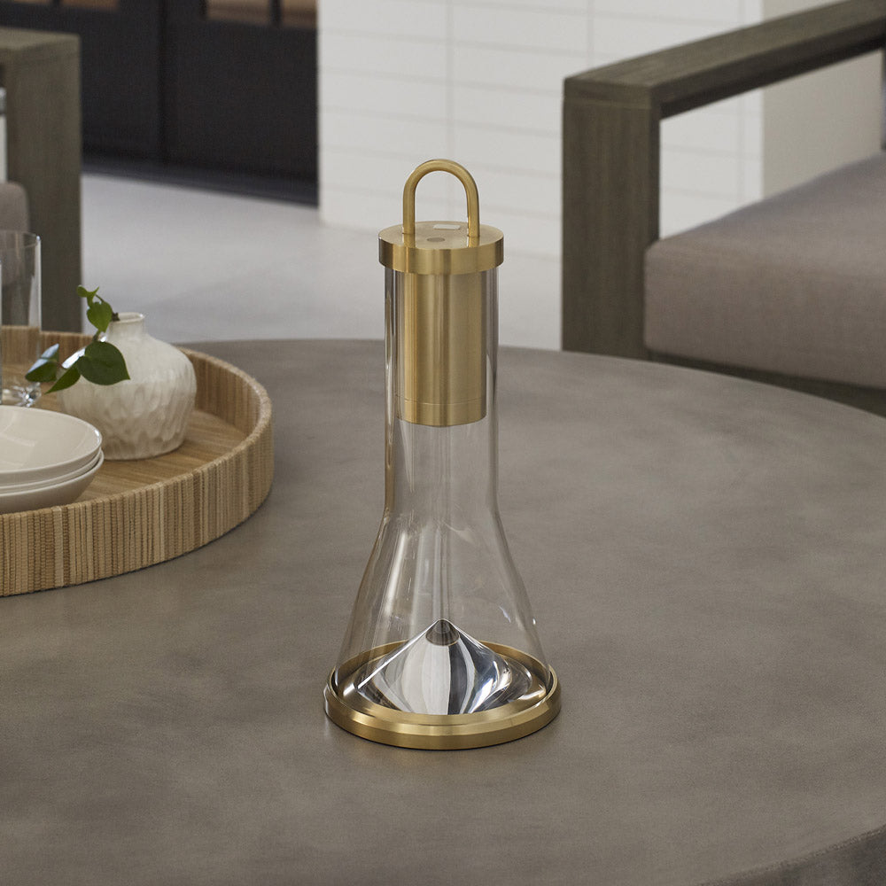 Kandella LED Table Lamp in Detail.