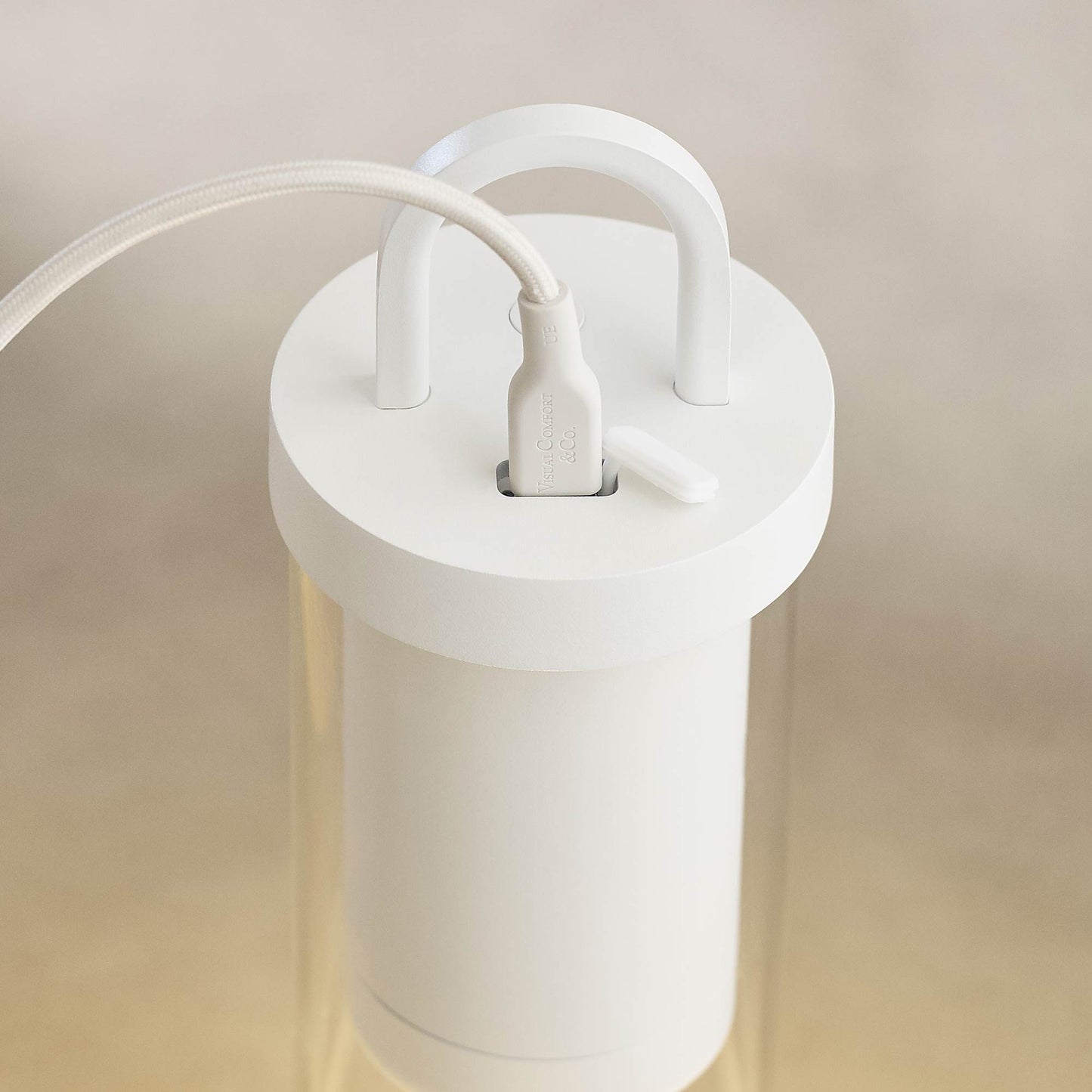 Kandella LED Table Lamp in Detail.