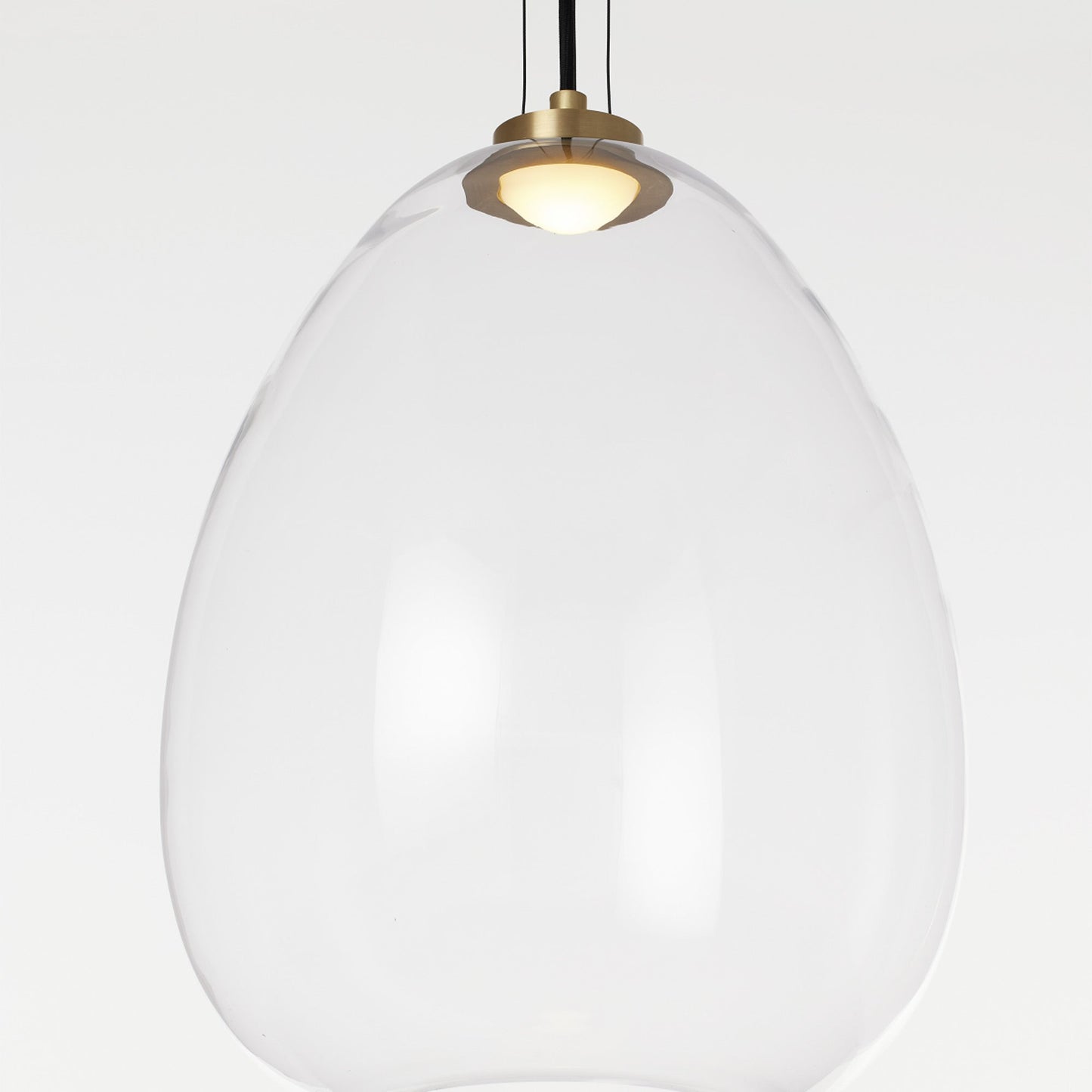 Kapoor LED Pendant Light in Detail.