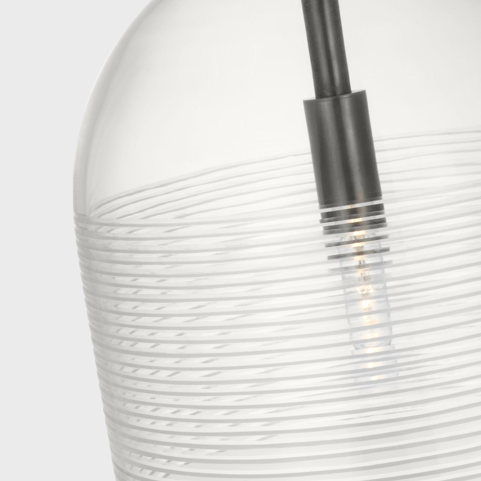 Leano Pendant Light in Detail.