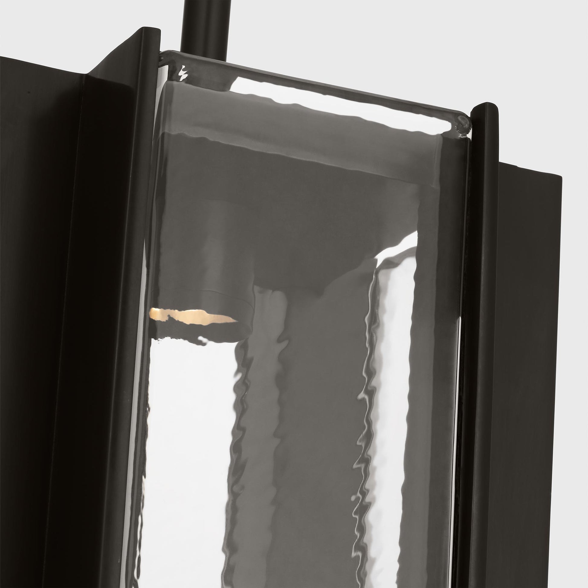 Maybeck LED Pendant Light in Detail.