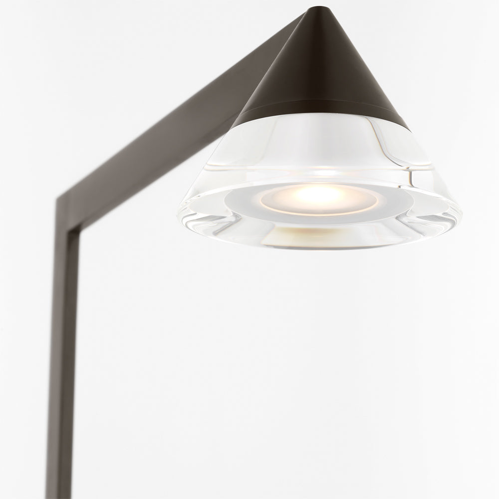 Midrand Crystal LED Table Lamp in Detail.
