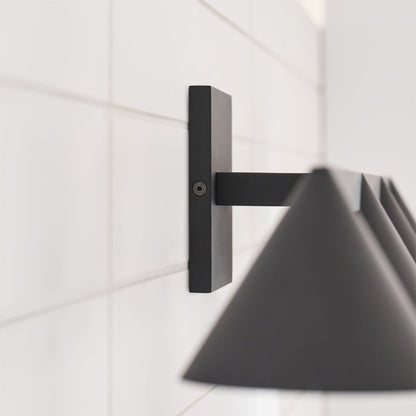 Midrand LED Bath Vanity Light in Detail.