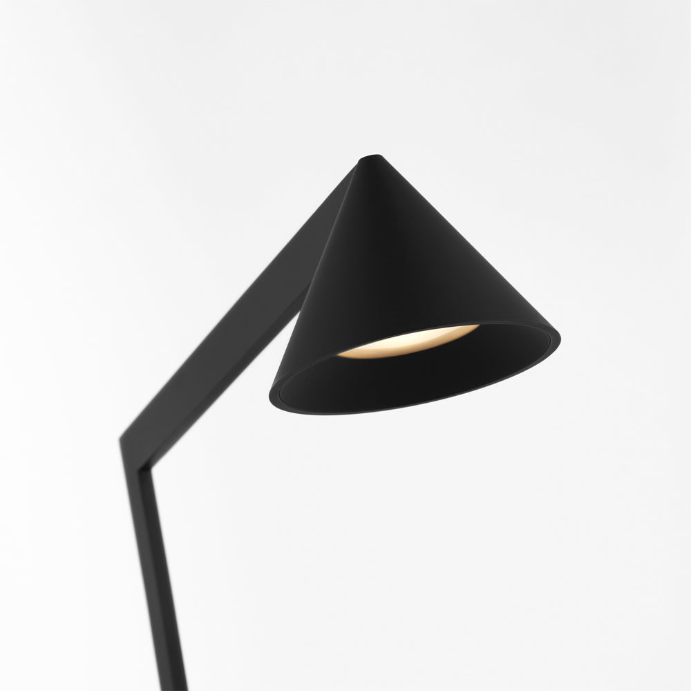 Midrand LED Floor Lamp in Detail.