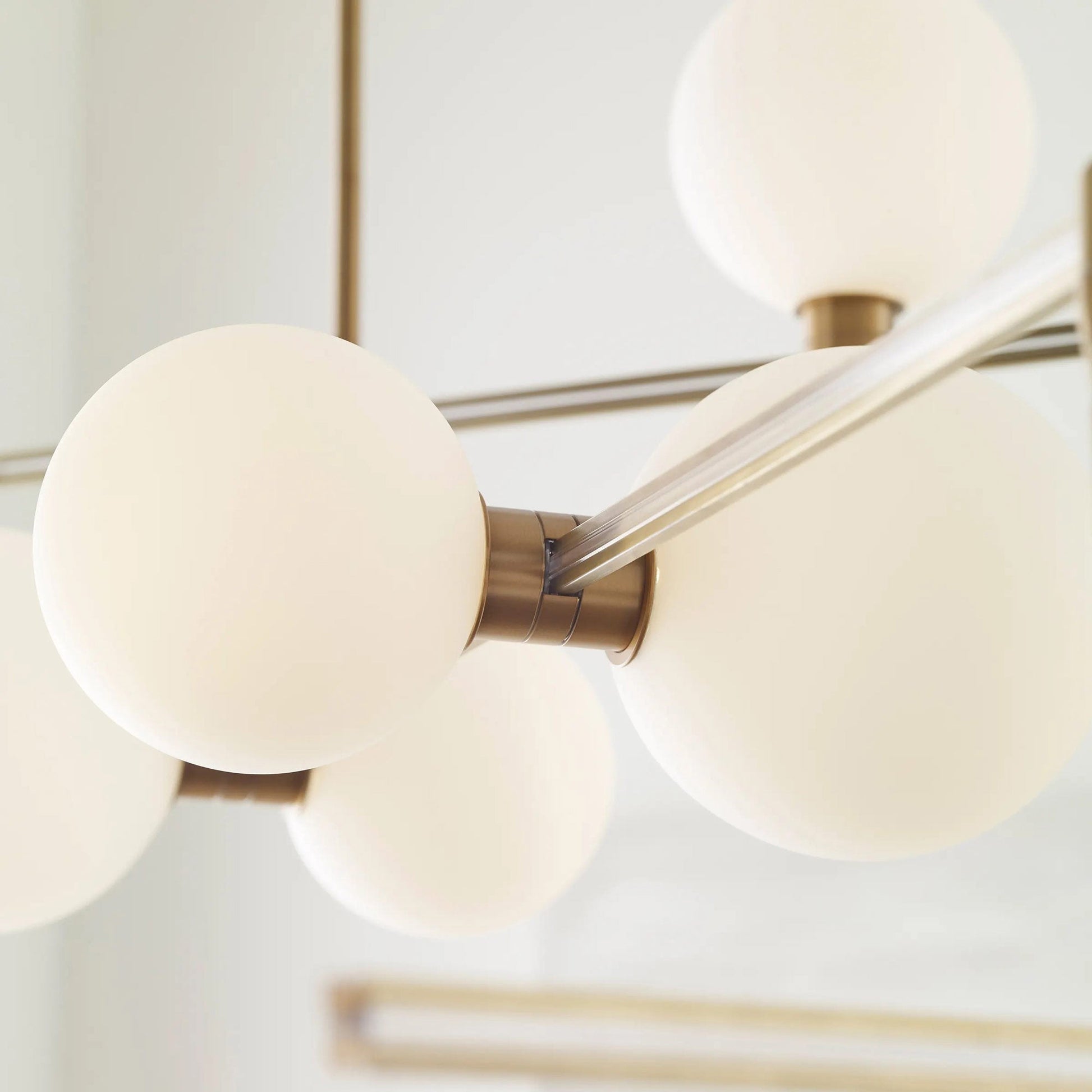 ModernRail LED Chandelier in Detail.