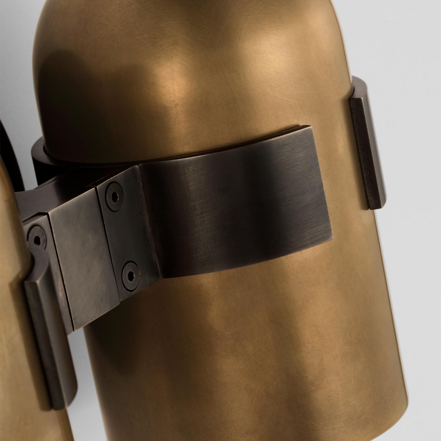 Octavia LED Wall Light in Detail.