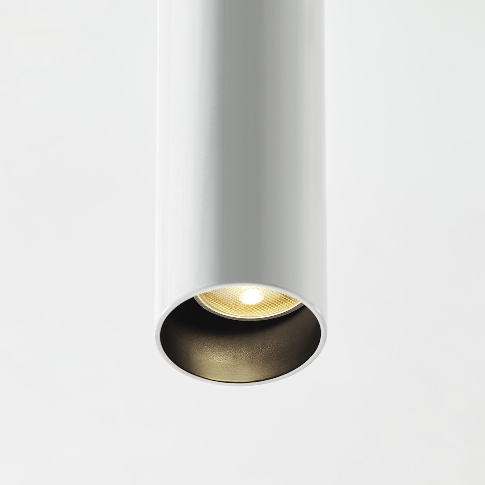 Piper Low Voltage Pendant Light in Detail.