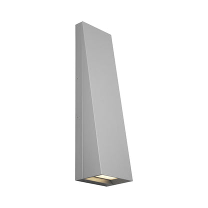 Pitch Single Outdoor LED Wall Light in Silver (19-Inch).