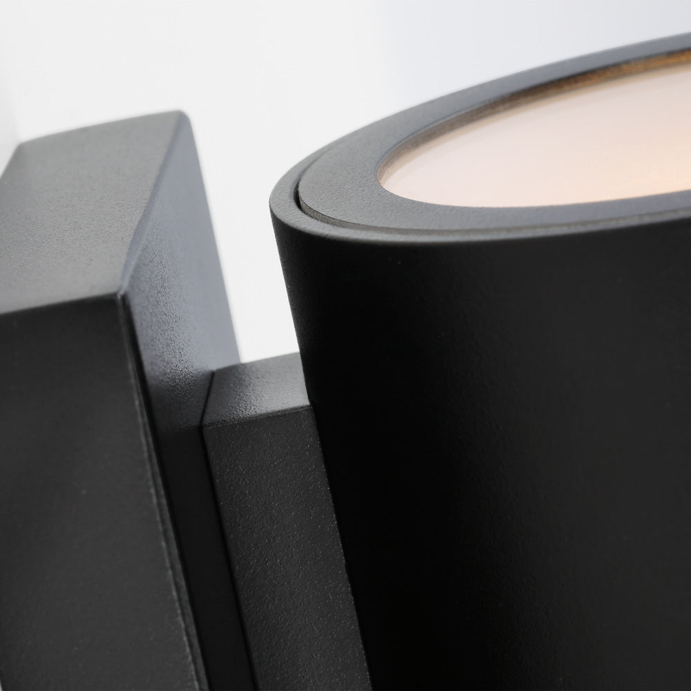 Pressa Outdoor LED Wall Light in Detail.