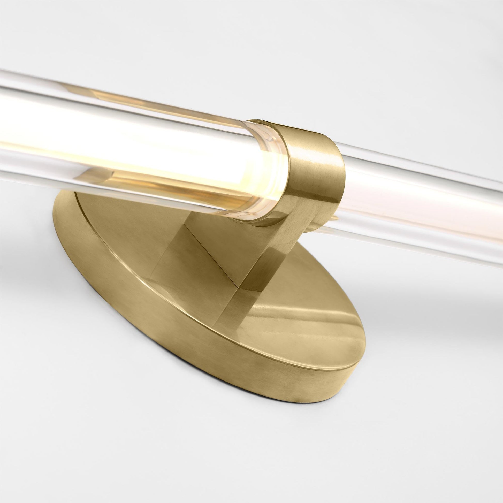 Reiya LED Bath Vanity Light in Detail.