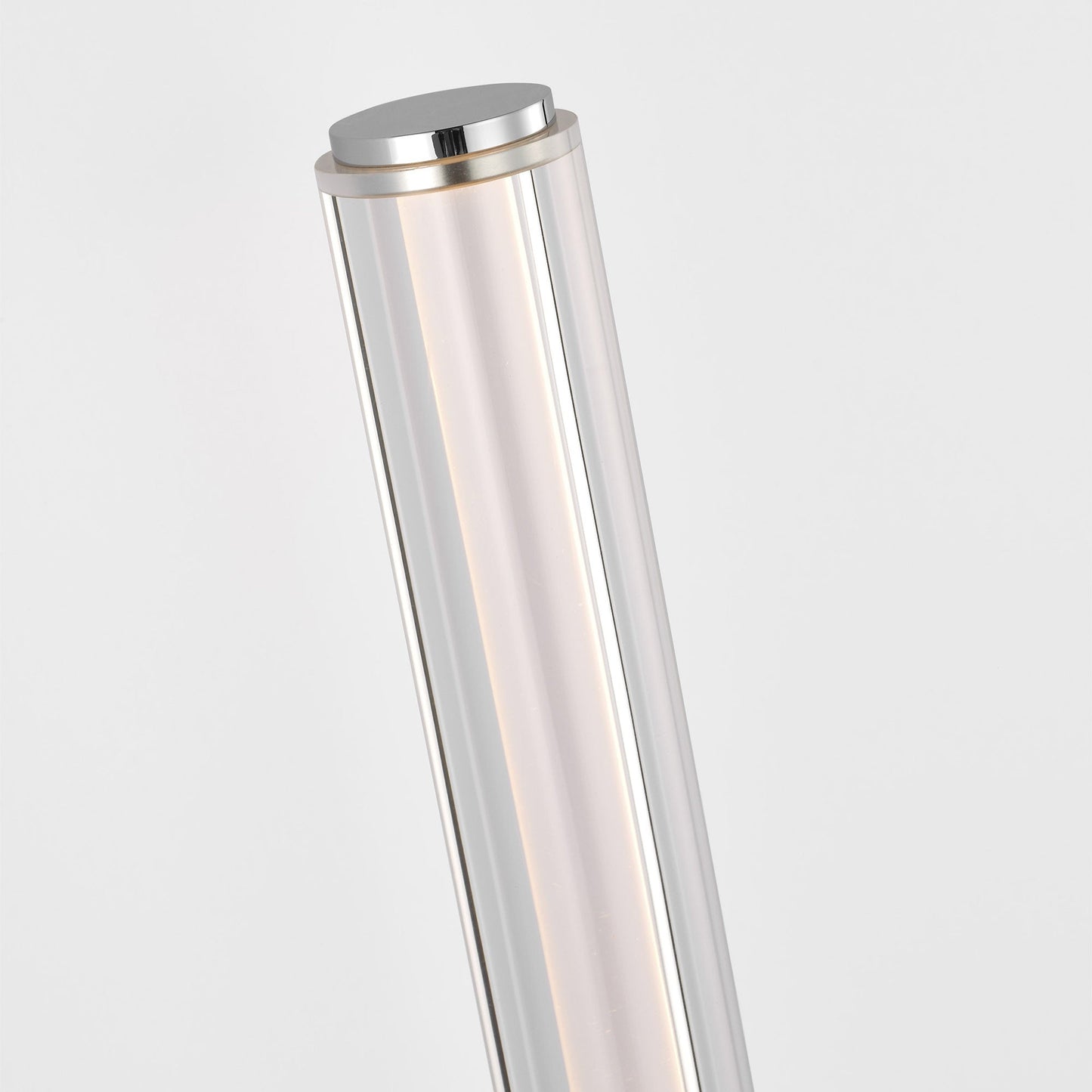 Reiya LED Wall Light in Detail.