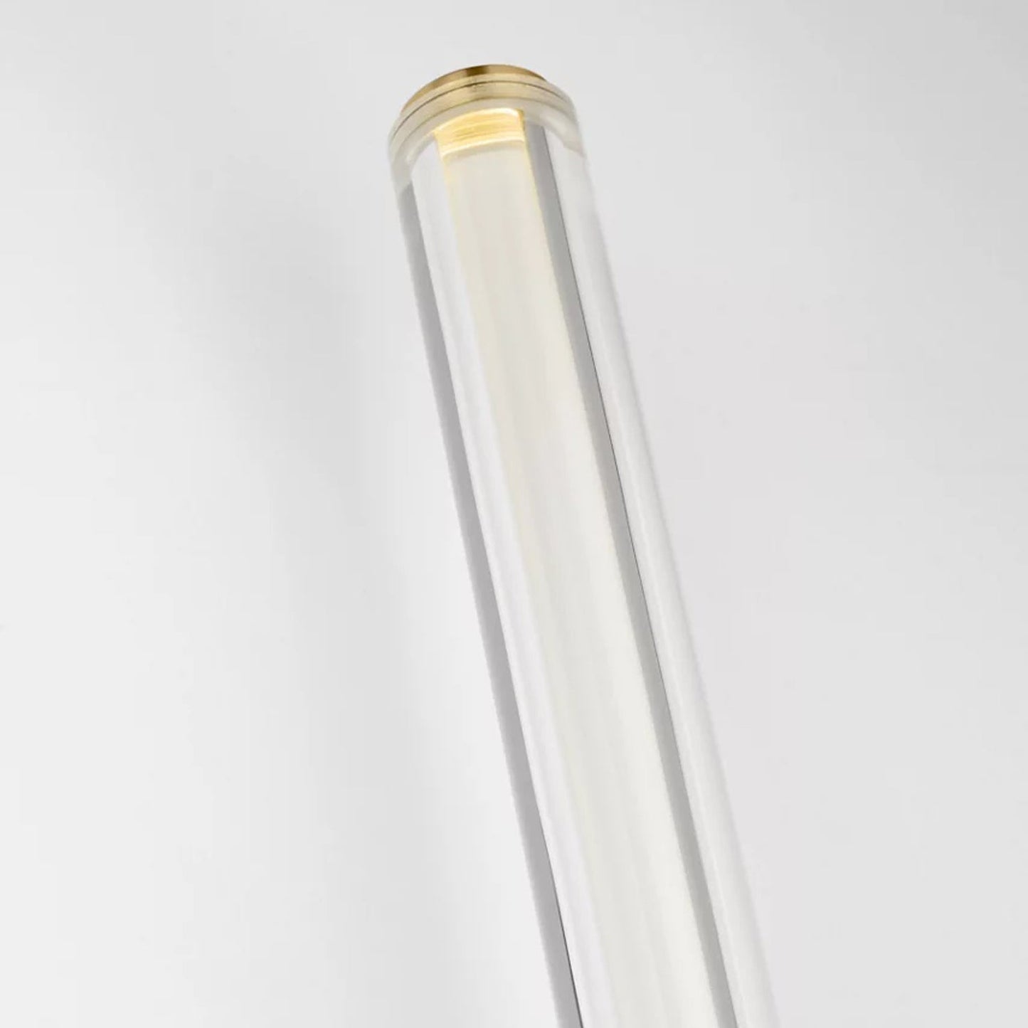 Reiya LED Wall Light in Detail.