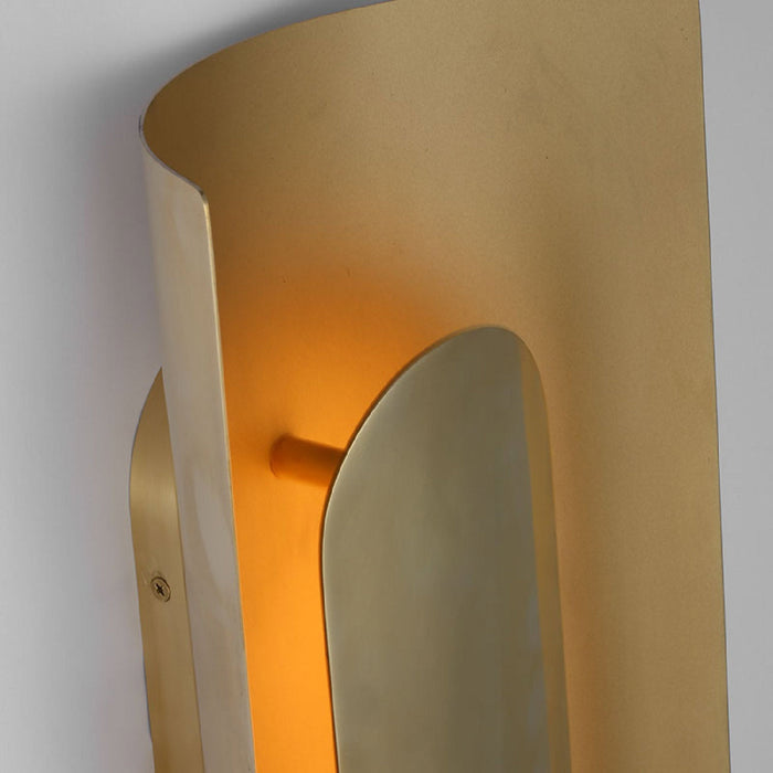 Shielded LED Wall Light in Detail.