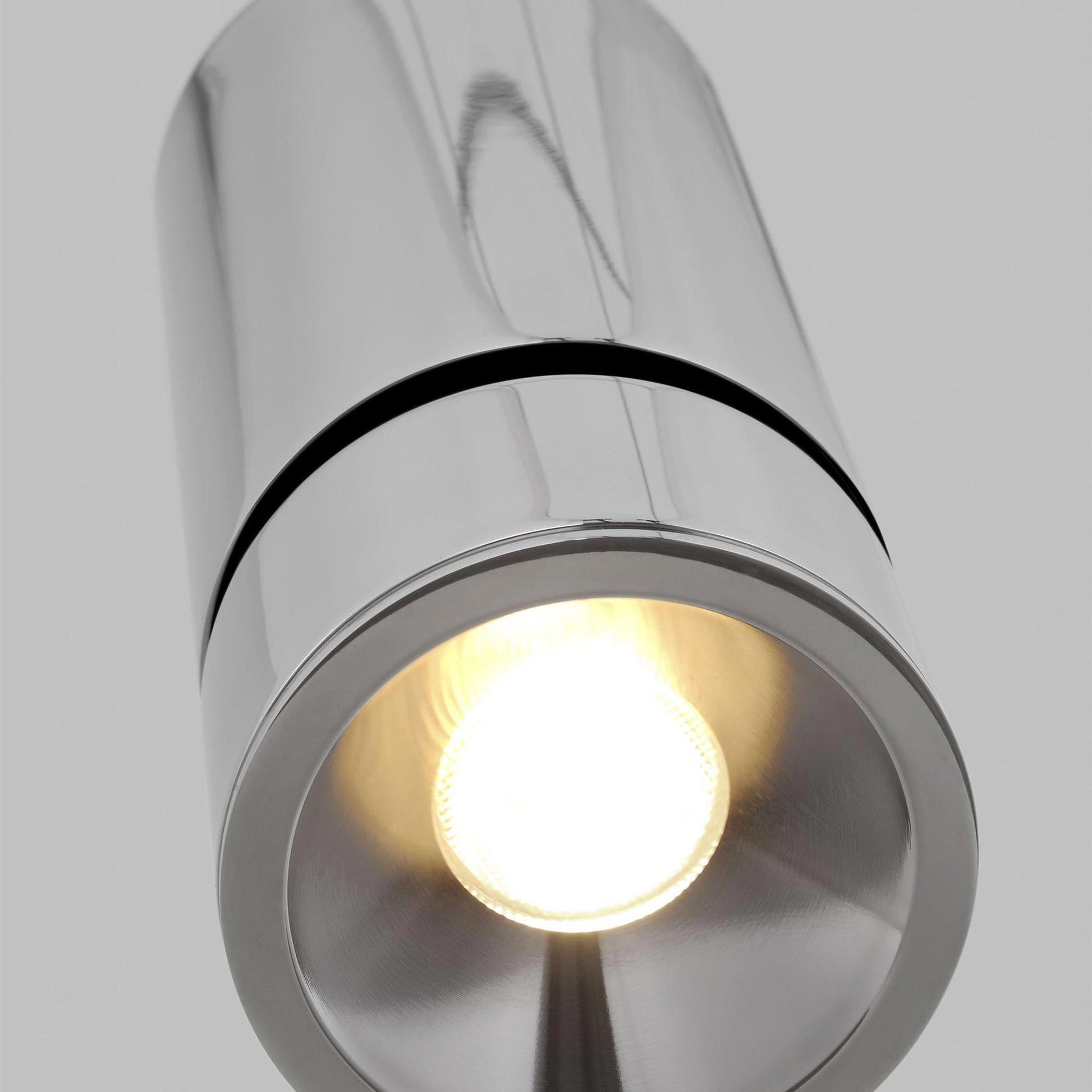 Sottile LED Pendant Light in Detail.