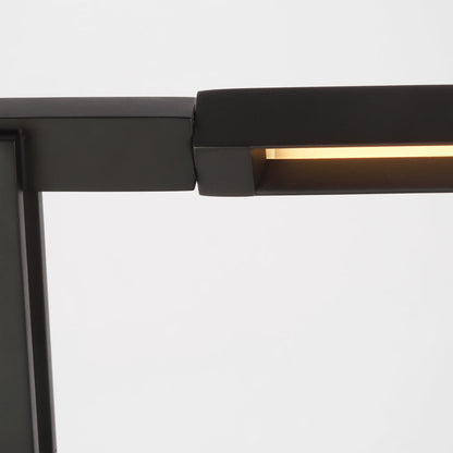 Stagger LED Table Lamp in Detail.