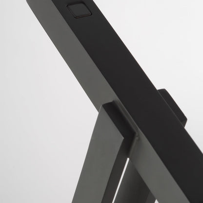 Stagger LED Table Lamp in Detail.